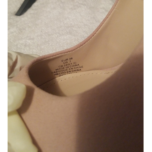 H&M Pink Suede Pointed Toe Heels Size US 7 - Picture 9 of 10